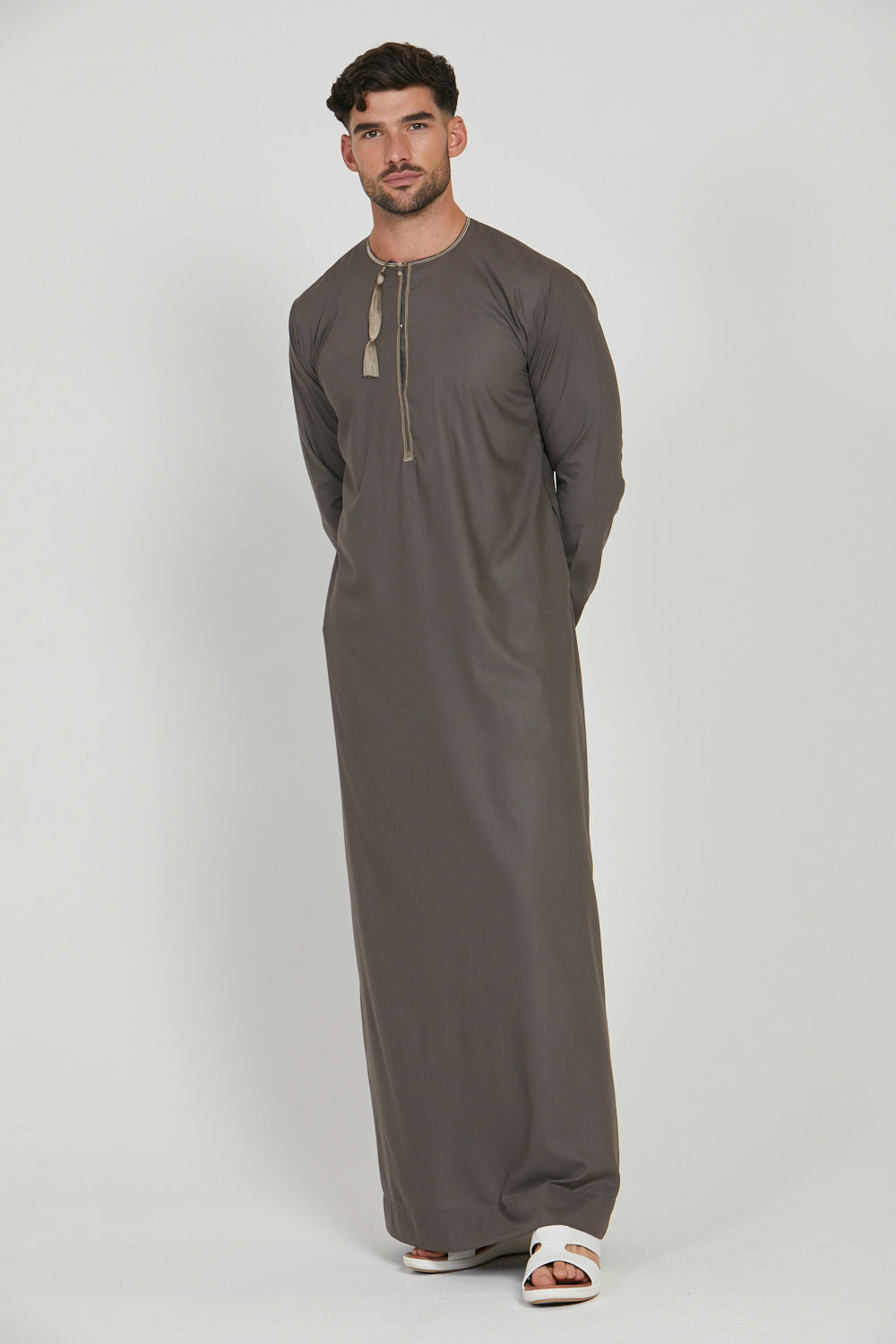 Premium Omani Thobe - Winter Oak