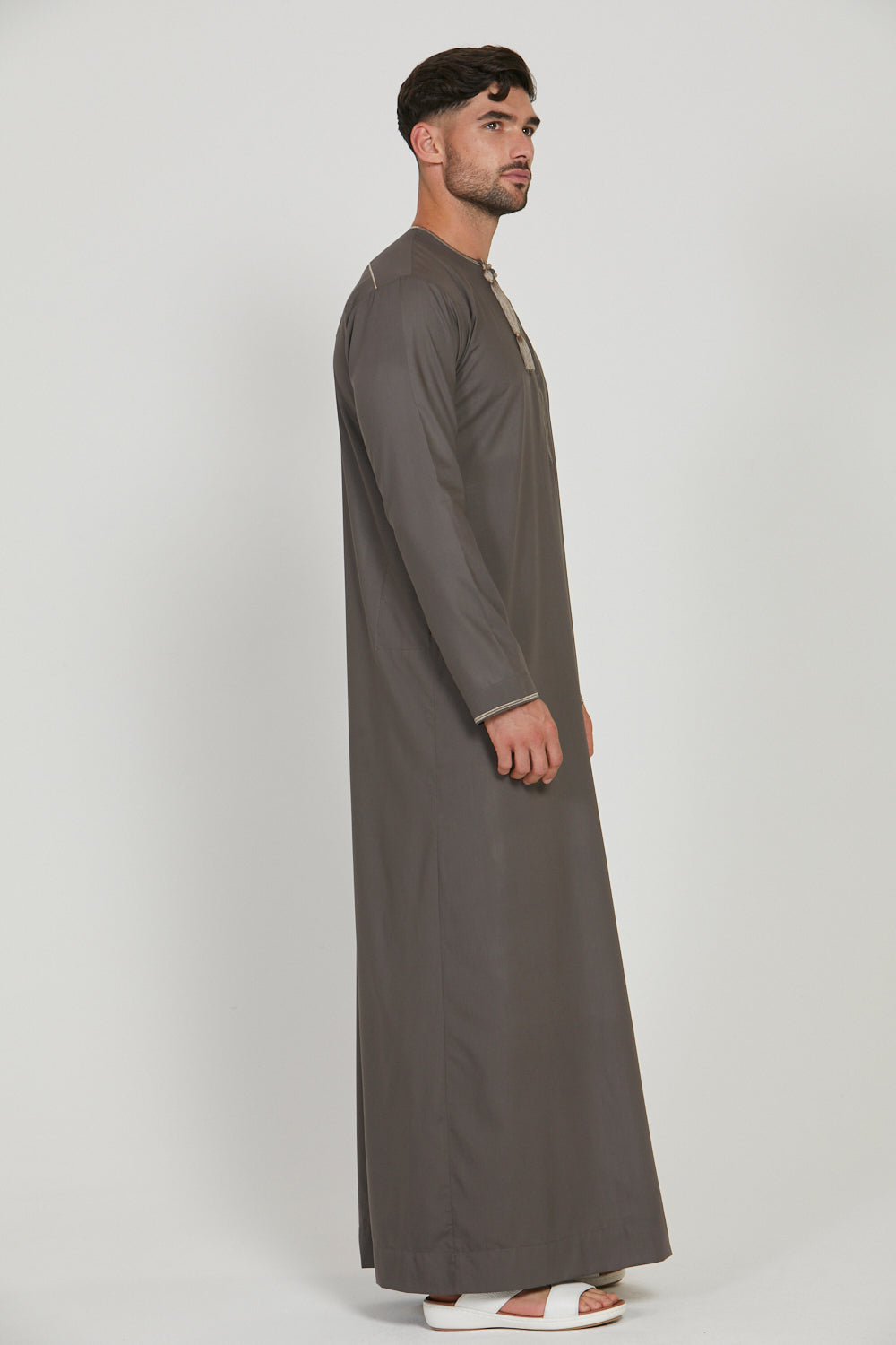 Premium Omani Thobe - Winter Oak
