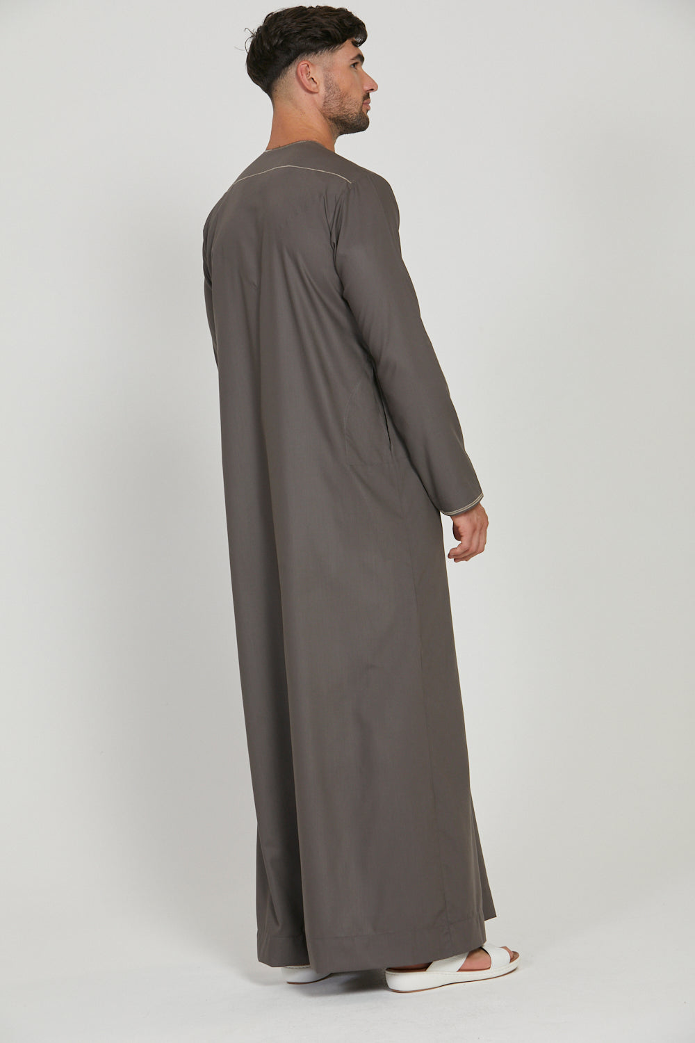 Premium Omani Thobe - Winter Oak