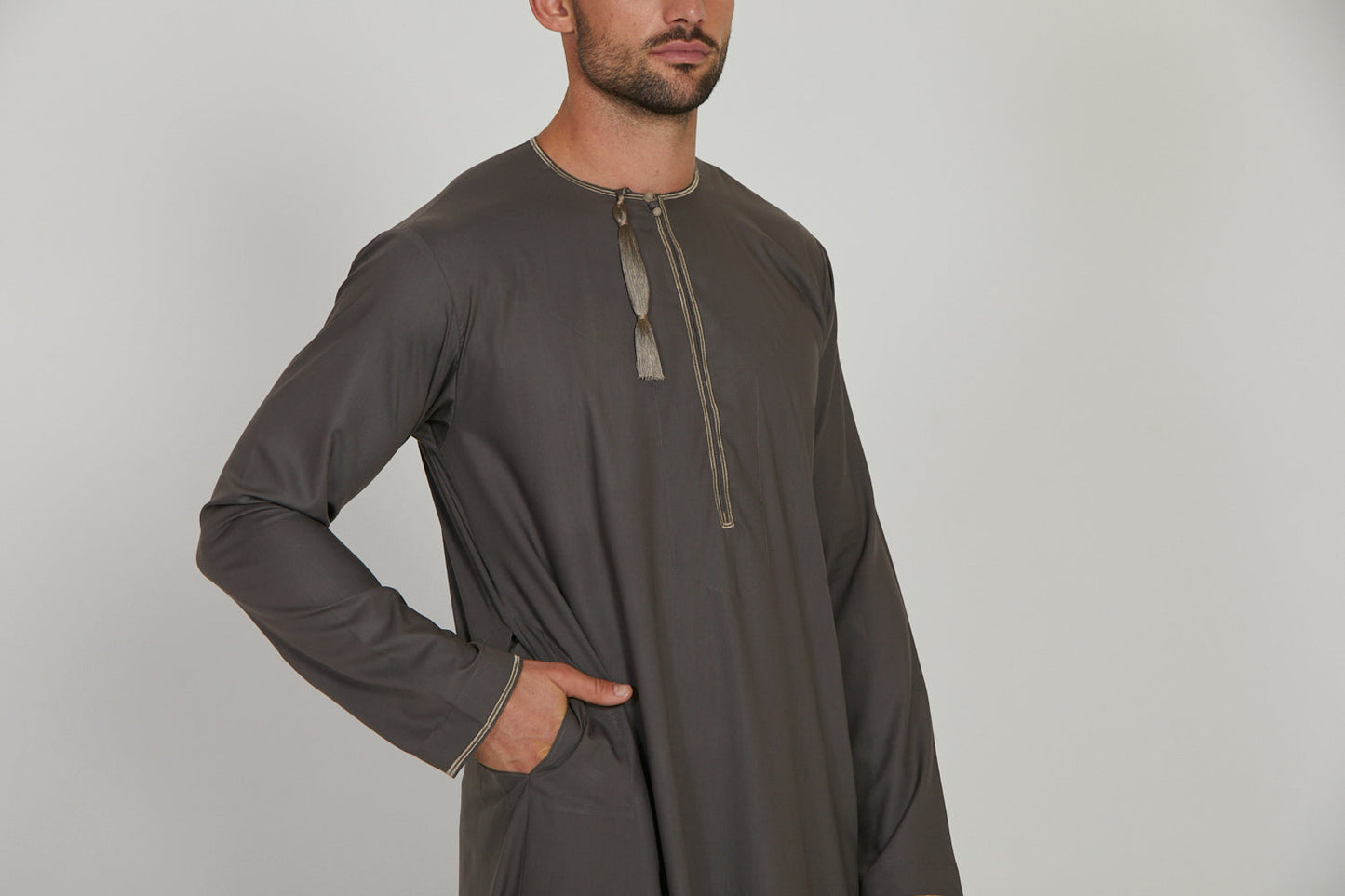 Premium Omani Thobe - Winter Oak