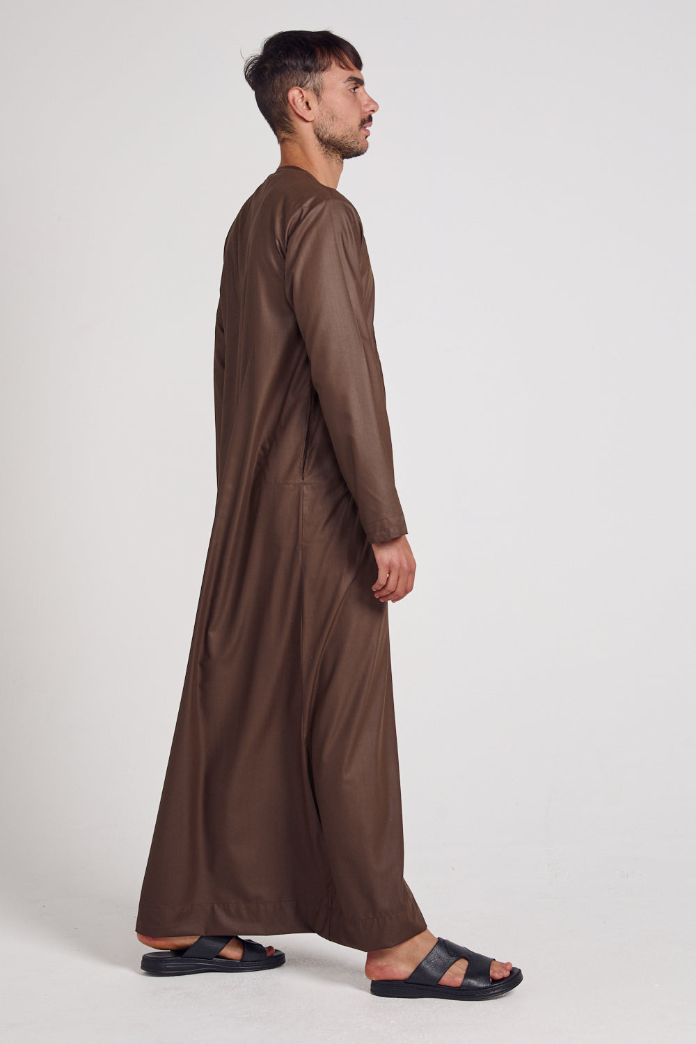 ثوب إماراتي فاخر - كاكاو