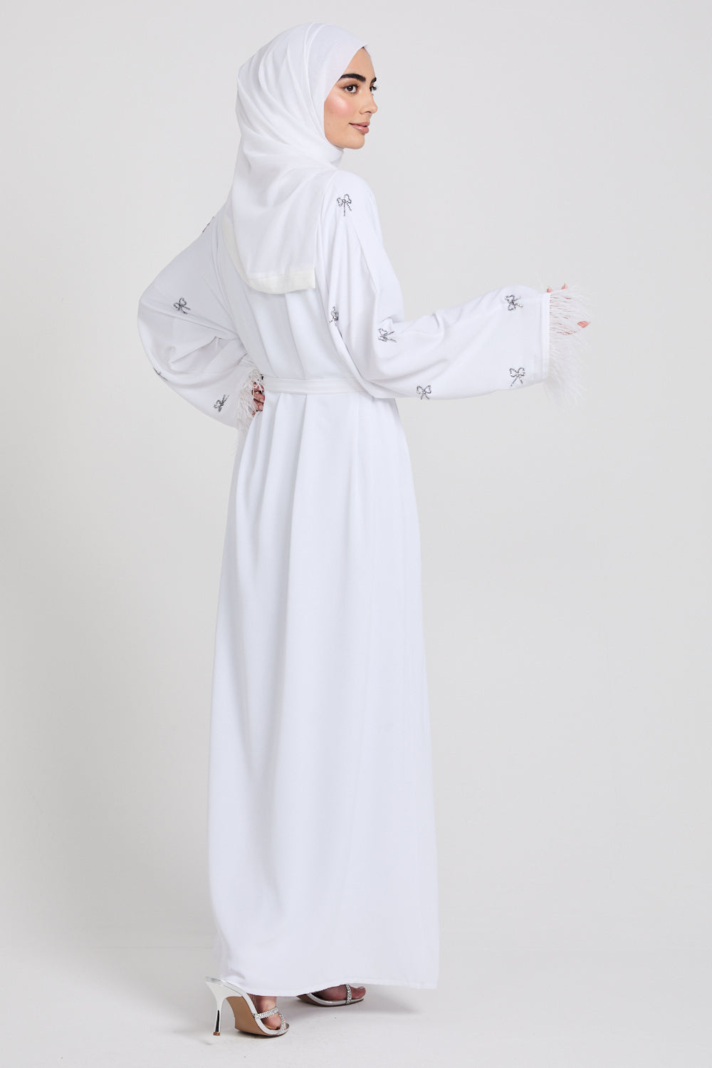 Four Piece Bows of Moonlight with Feathered Cuffs Open Abaya Set - White