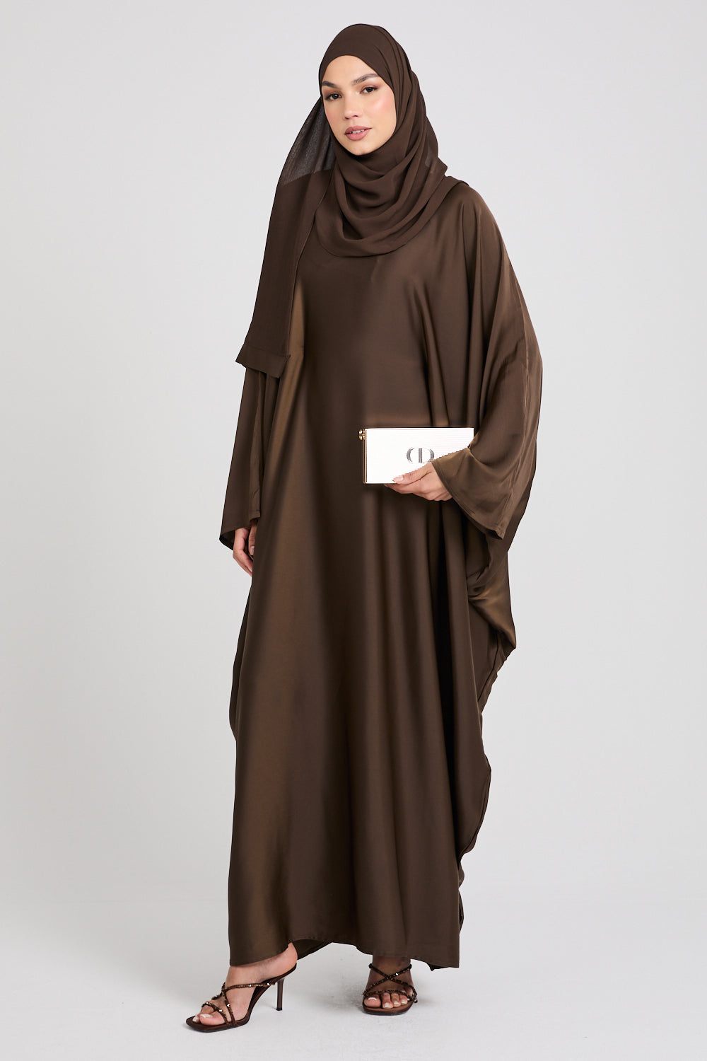 Premium Closed Butterfly Abaya with Inner Belt - Desert Palm