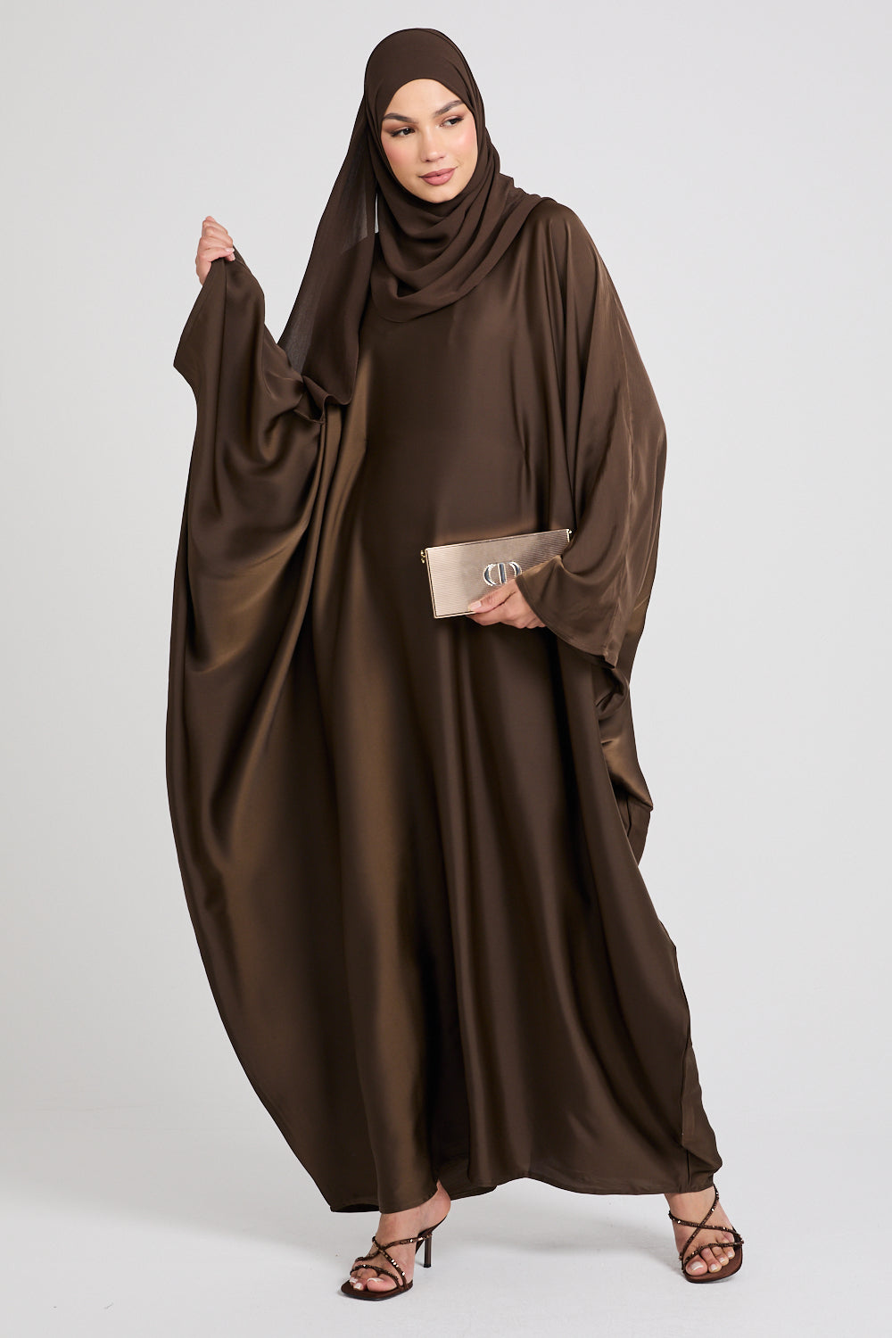 Premium Closed Butterfly Abaya with Inner Belt - Desert Palm