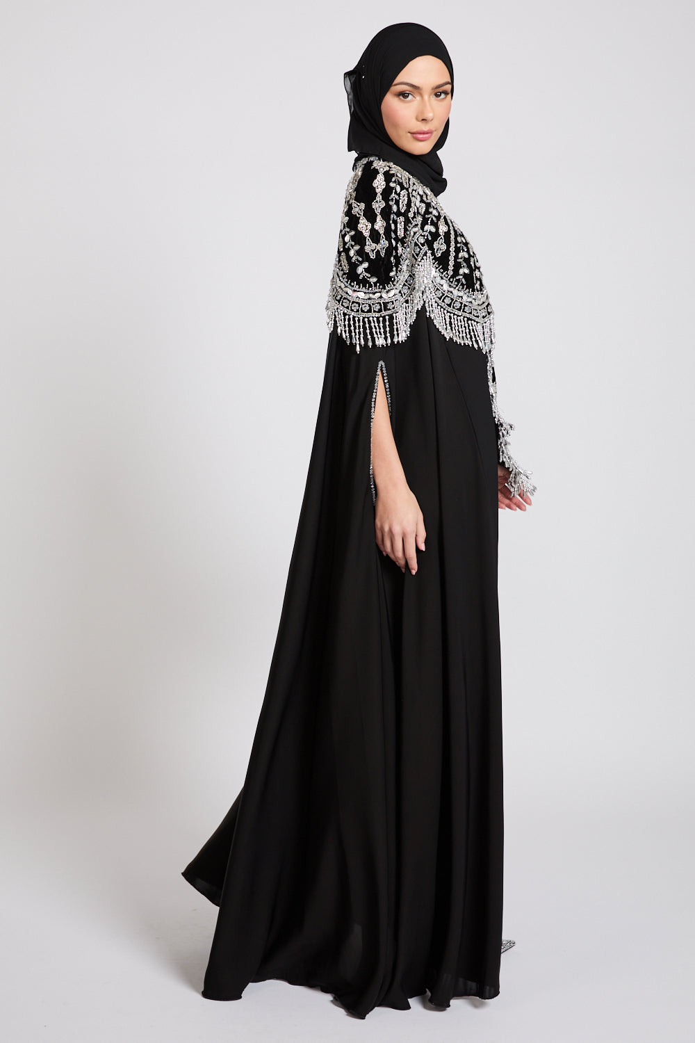 Luxury Nightfall Tassel Closed Cape - Silver