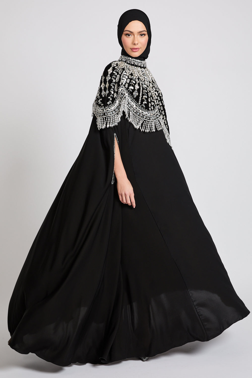 Luxury Nightfall Tassel Closed Cape - Silver